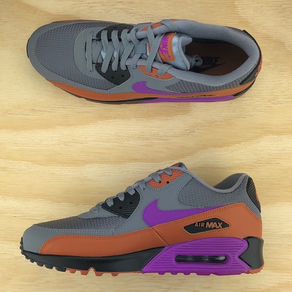 Nike Air Max 90 Essential Grey Purple Sneakers Sz - Picture 2 of 8